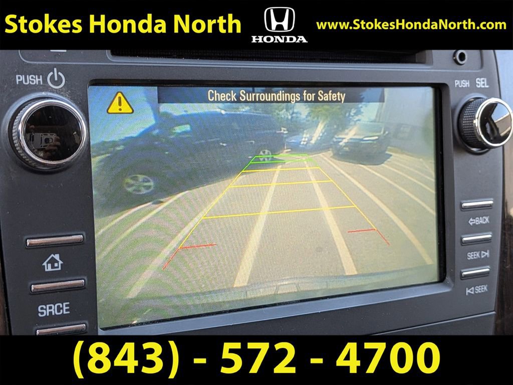 Used 2017 Chevrolet Traverse LT image 27