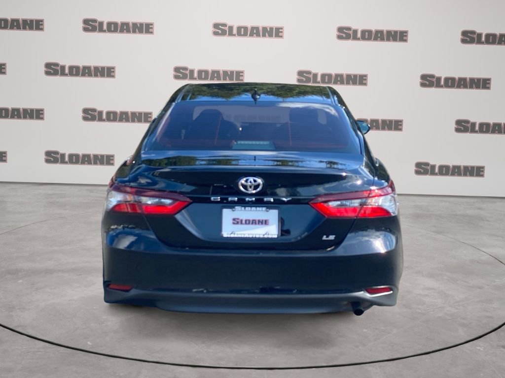 Used 2024 Toyota Camry LE w/ Convenience Package FWD image 4