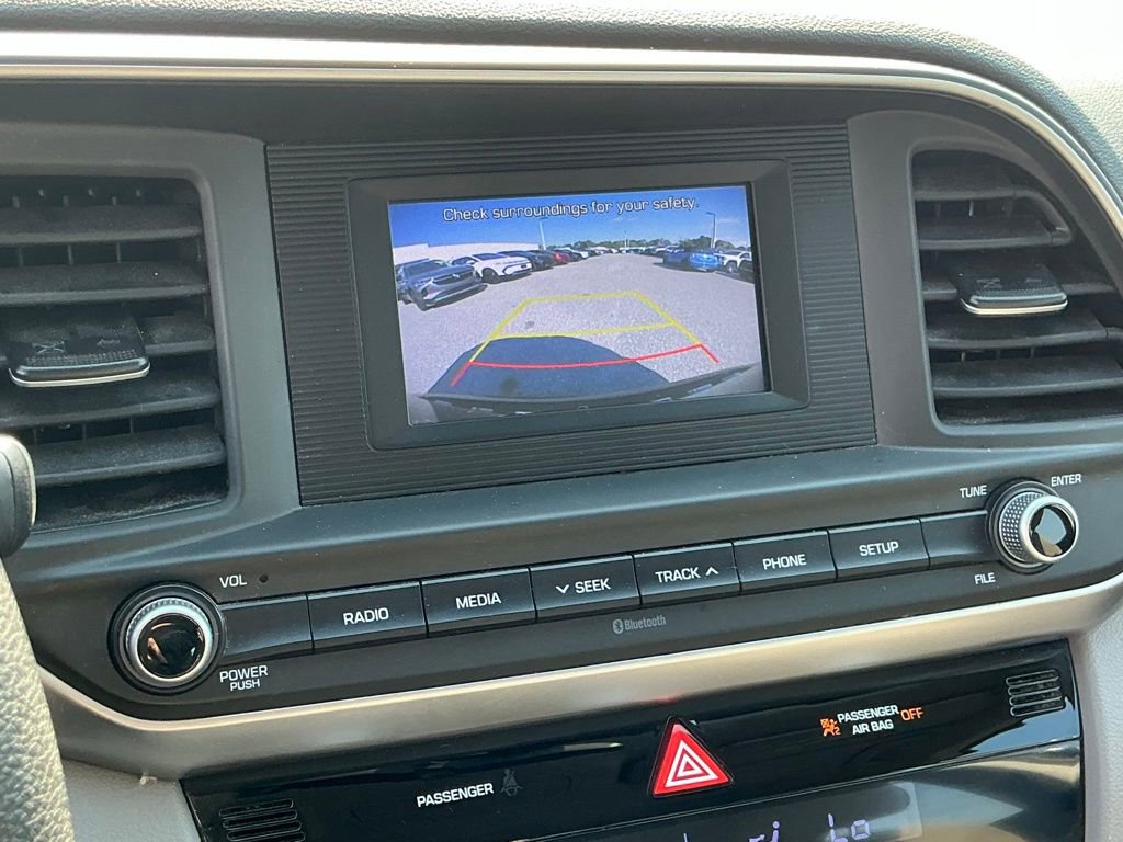 Used 2020 Hyundai Elantra SE image 33
