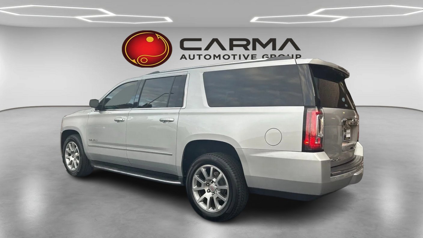 Used 2020 GMC Yukon XL Denali image 3