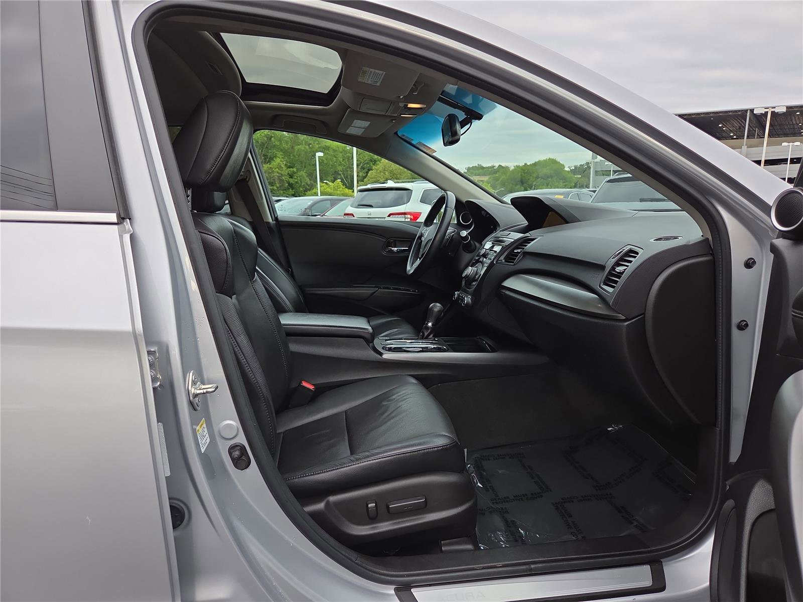 Used 2014 Acura RDX AWD w/ Technology Package image 25