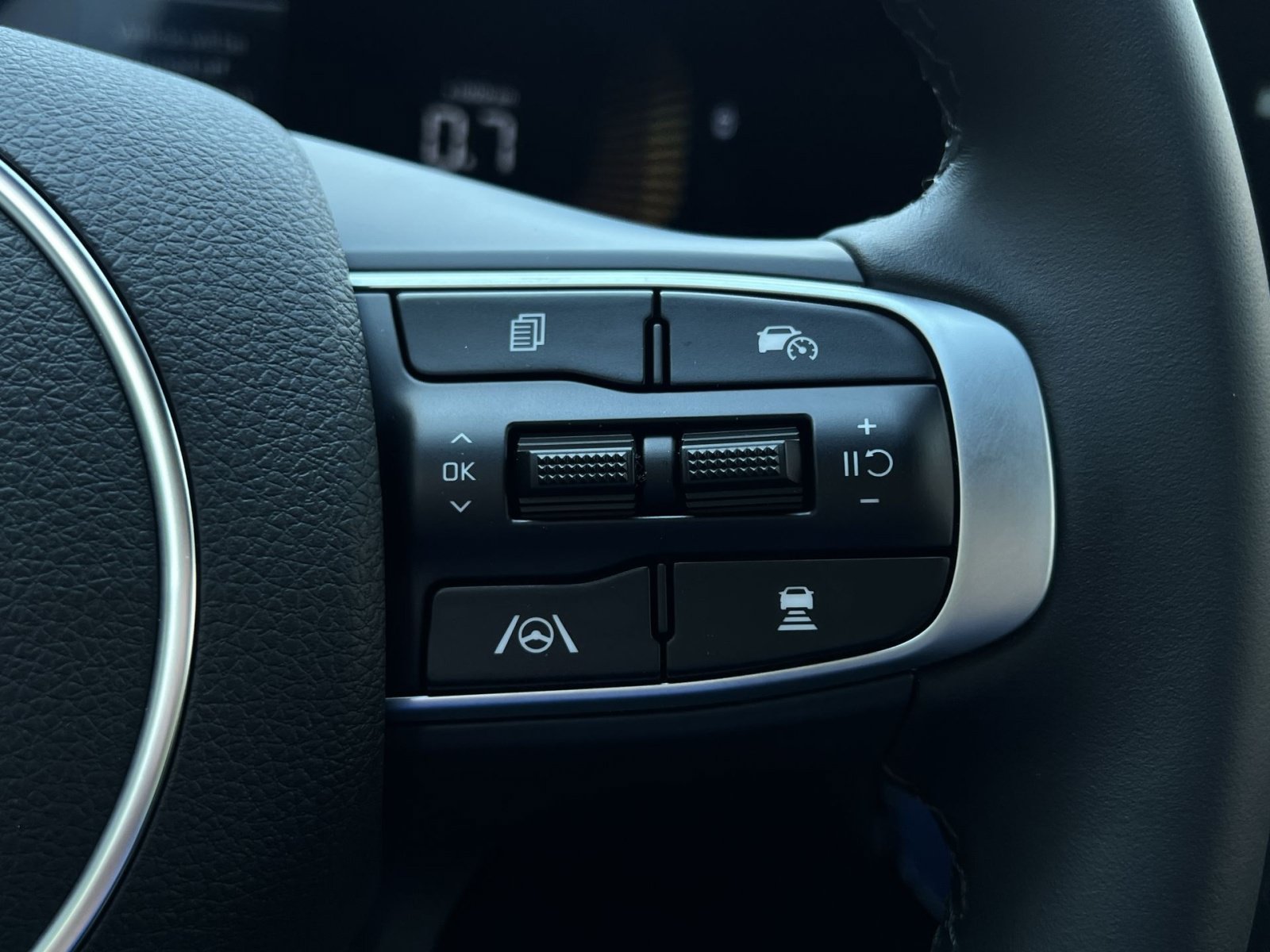 New 2026 Kia K5 GT-Line w/ GT-Line Premium Package FWD image 23