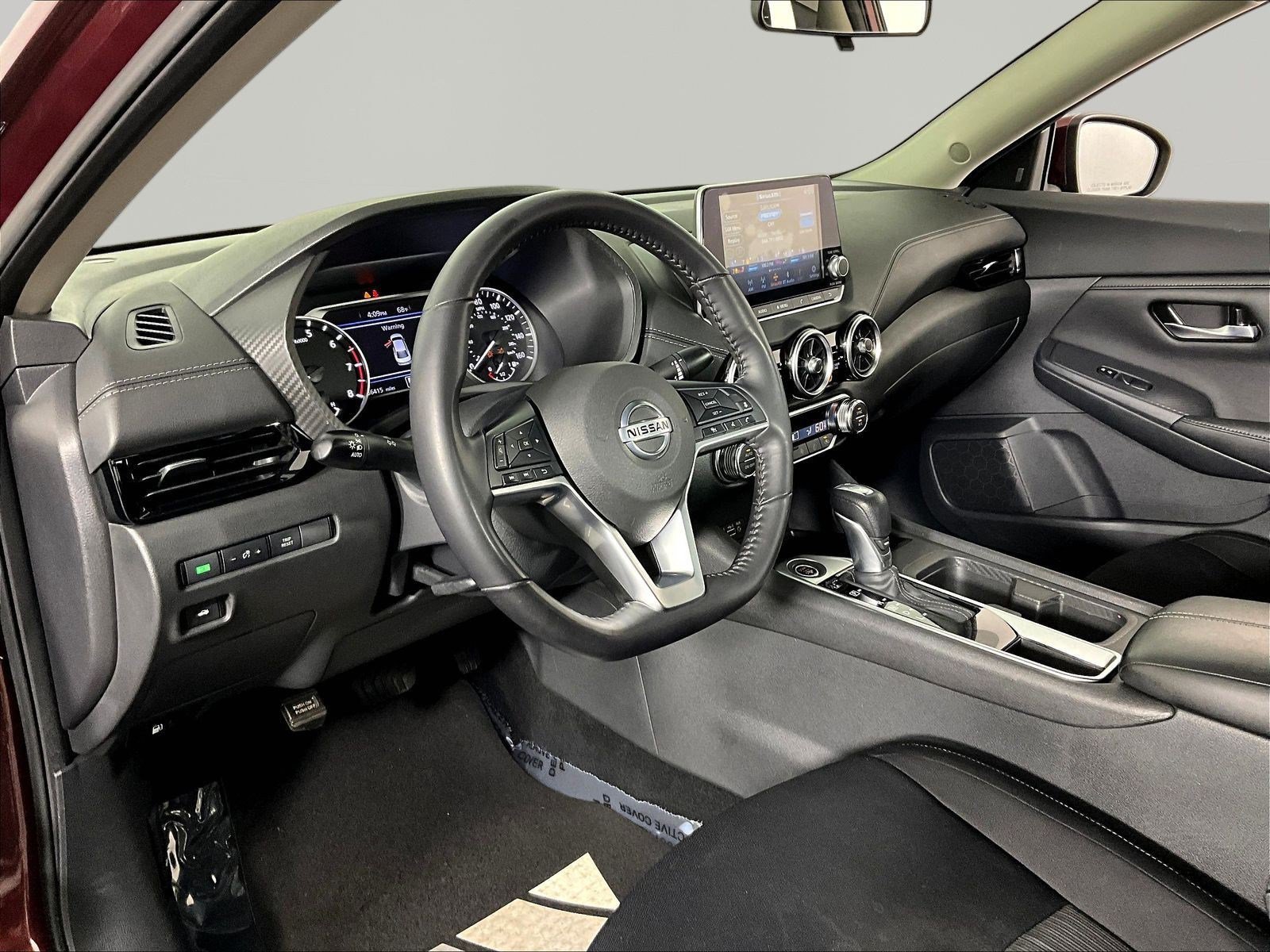 Certified 2021 Nissan Sentra SV w/ Trunk Package FWD image 17