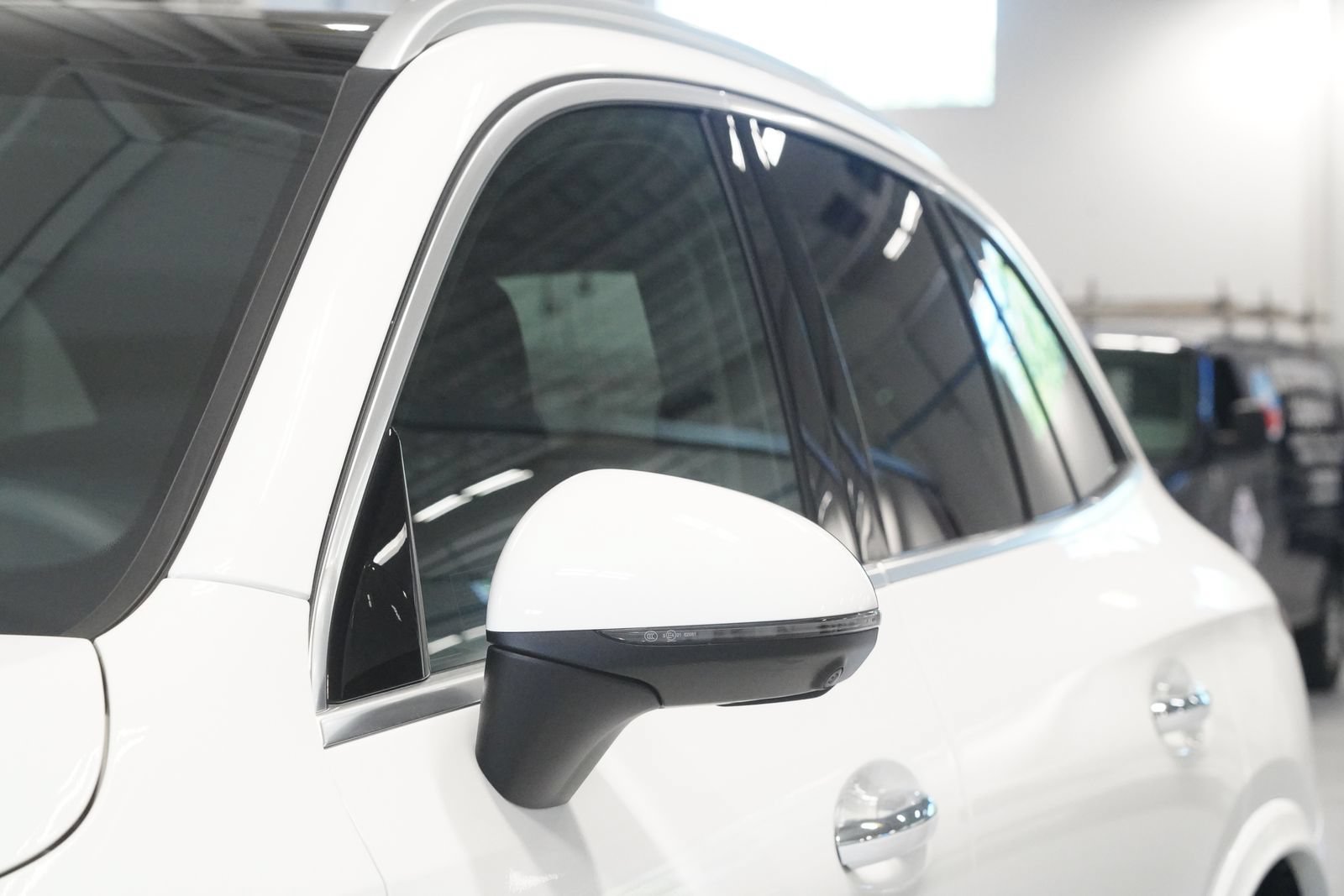 Certified 2023 Mercedes-Benz GLC 300 4MATIC image 7