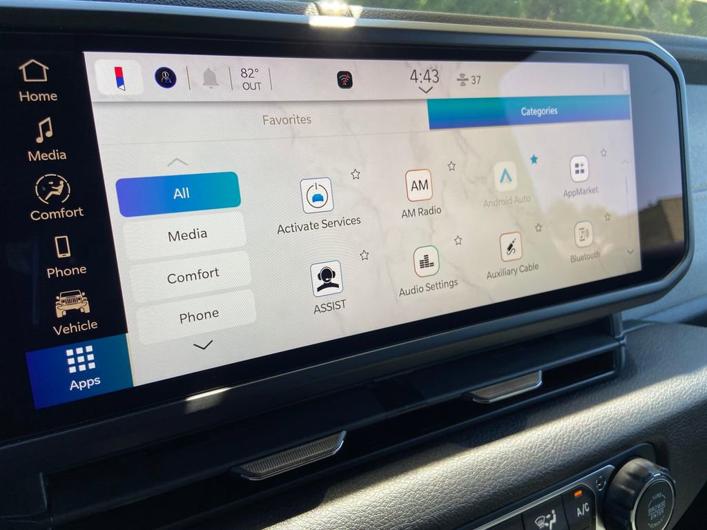 New 2025 Jeep Gladiator Sport image 18