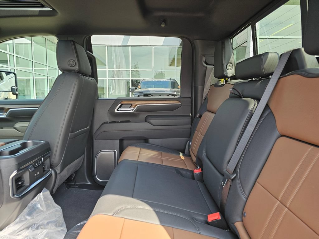 New 2026 Chevrolet Silverado 3500 High Country w/ High Country Premium Package AWD/4WD image 20