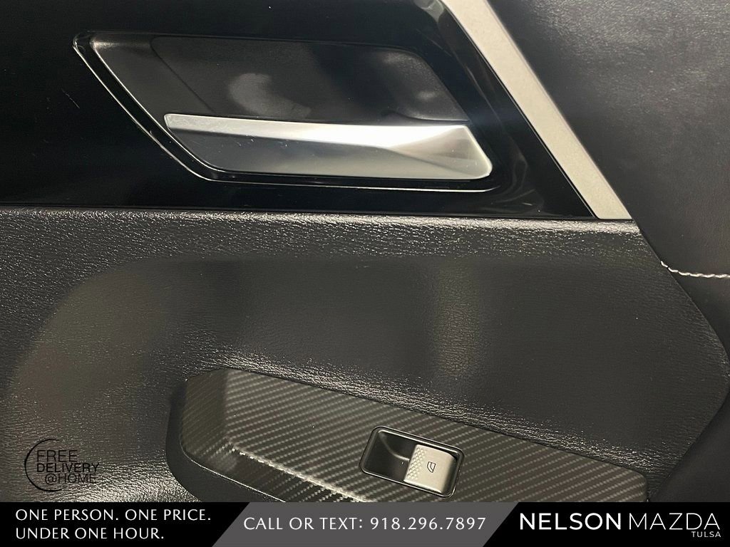 Used 2022 Mitsubishi Outlander SE image 43