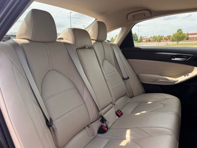 Used 2019 Toyota Avalon Limited w/ Advanced Safety Package FWD image 28
