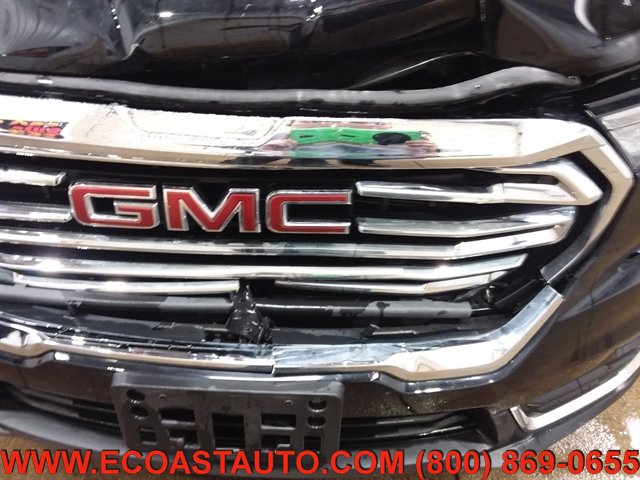 Used 2023 GMC Terrain SLT AWD/4WD image 18
