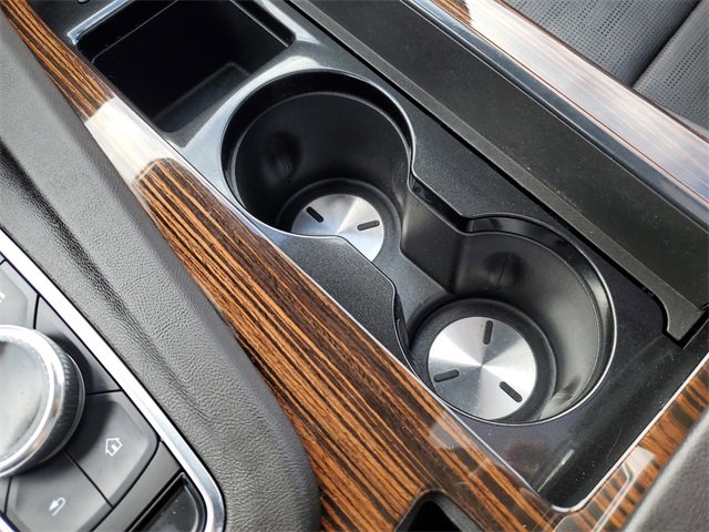 Used 2021 Cadillac Escalade ESV Premium Luxury image 20