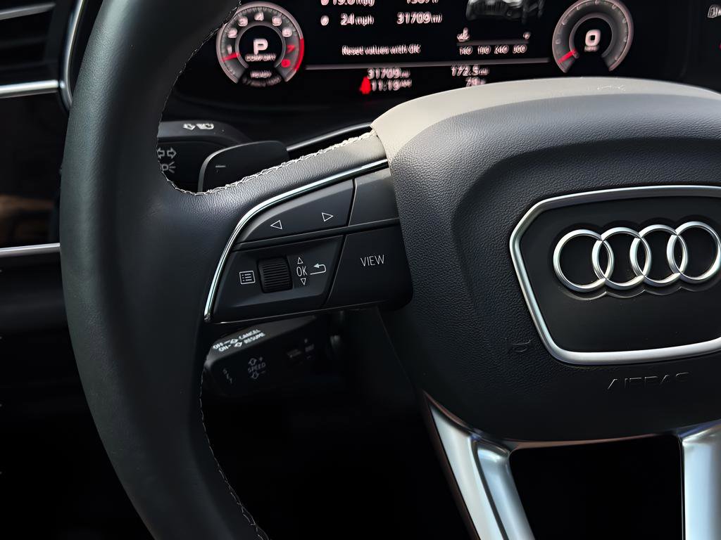 Used 2023 Audi Q8 Premium Plus AWD/4WD image 16