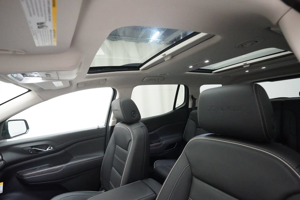 Used 2023 GMC Acadia Denali w/ Trailering Package FWD image 32