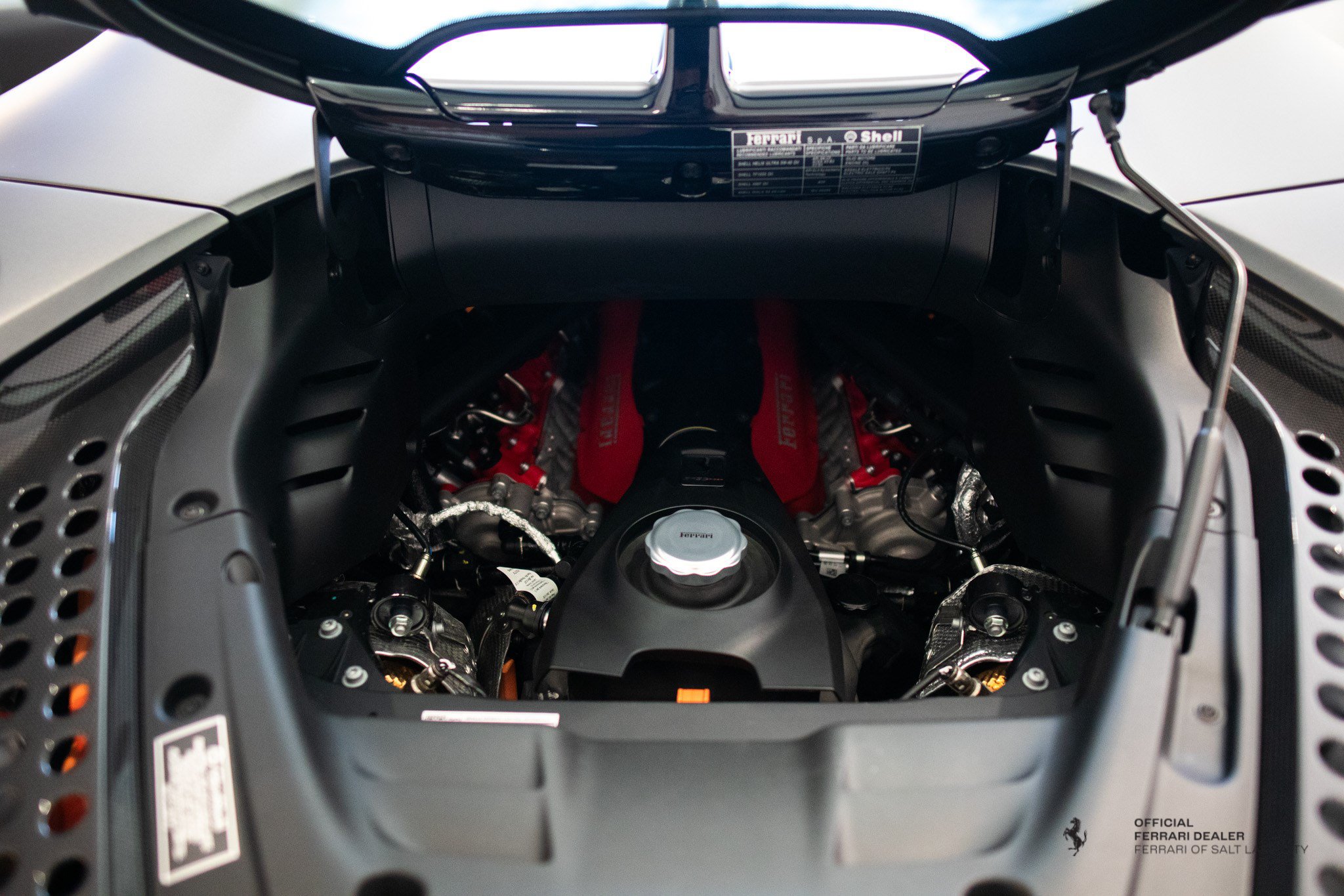 Certified 2024 Ferrari SF90 Spider AWD/4WD image 5
