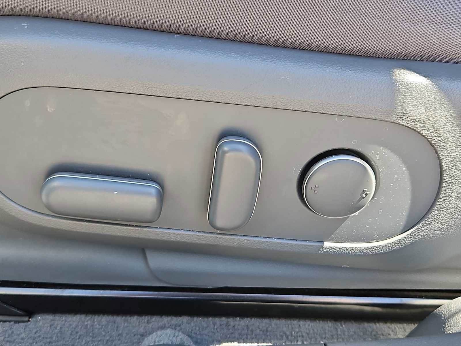 Used 2024 Hyundai Ioniq 5 SEL image 17