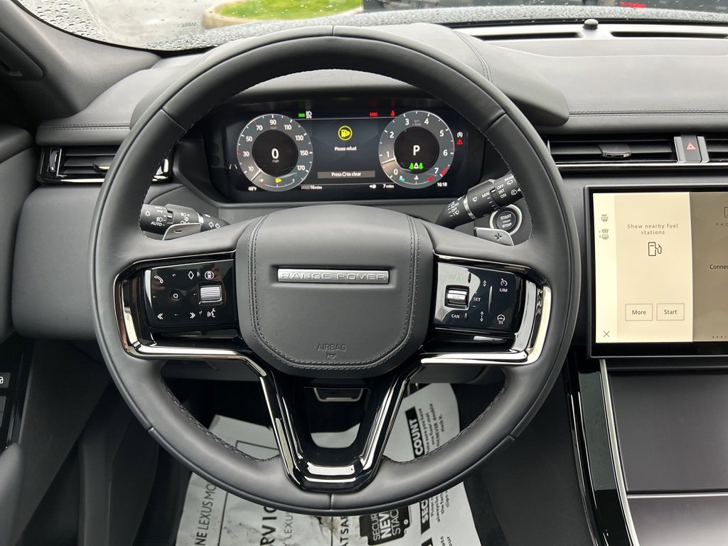 New 2026 Land Rover Range Rover Velar Dynamic SE image 24