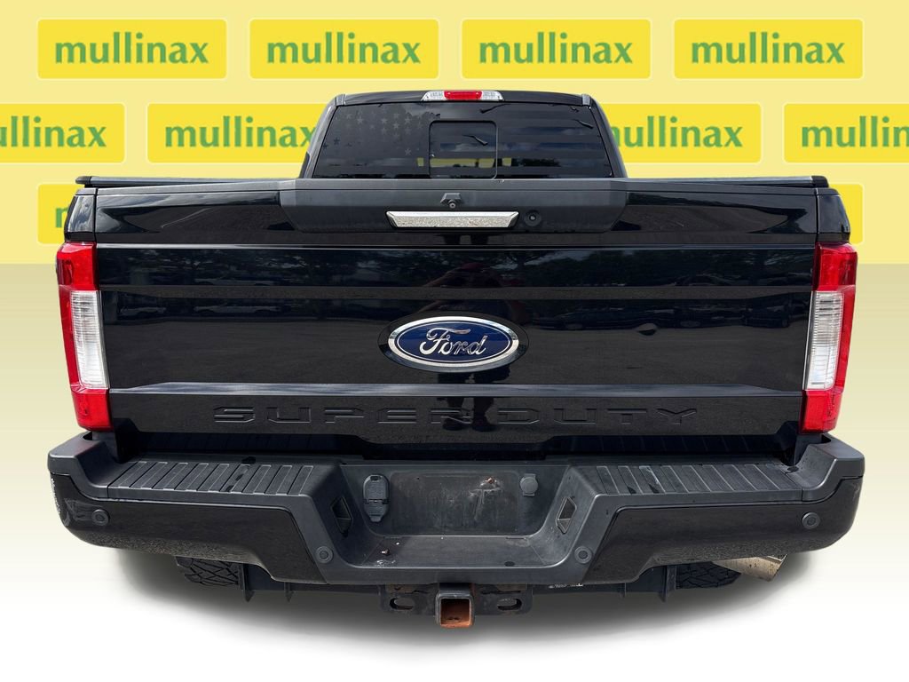 Used 2019 Ford F250 Lariat w/ Lariat Value Package image 9