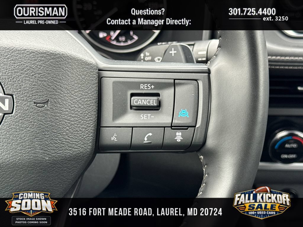 Used 2025 Nissan Rogue SV AWD/4WD image 23