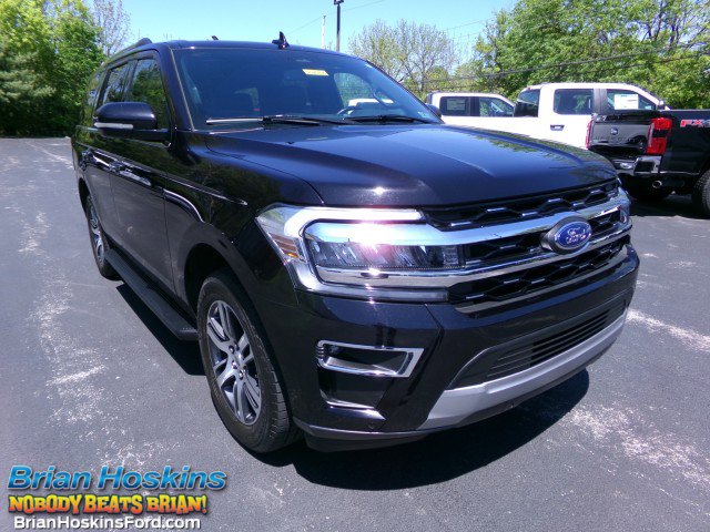 Used 2024 Ford Expedition Limited AWD/4WD image 1