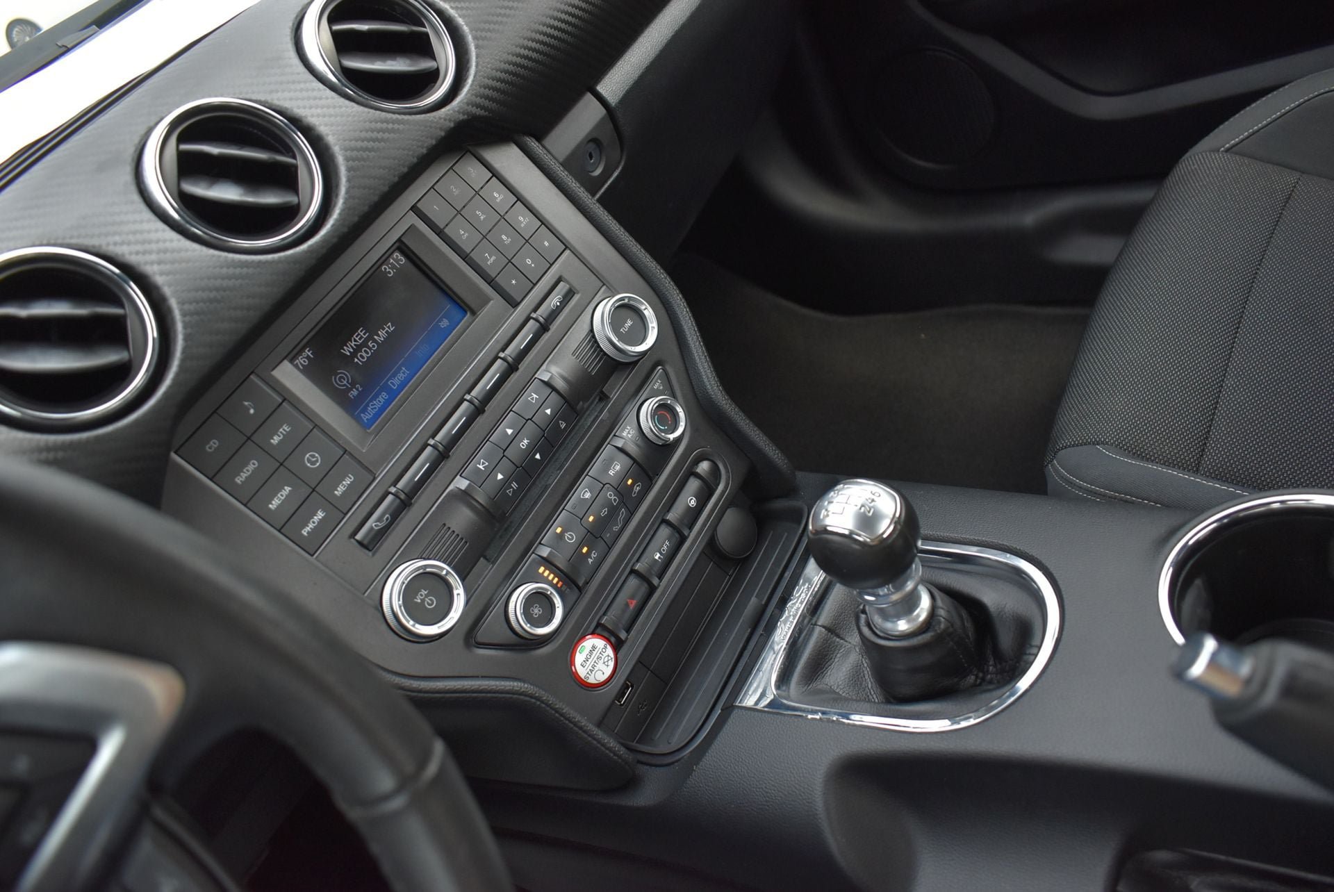 Used 2015 Ford Mustang Coupe RWD image 21