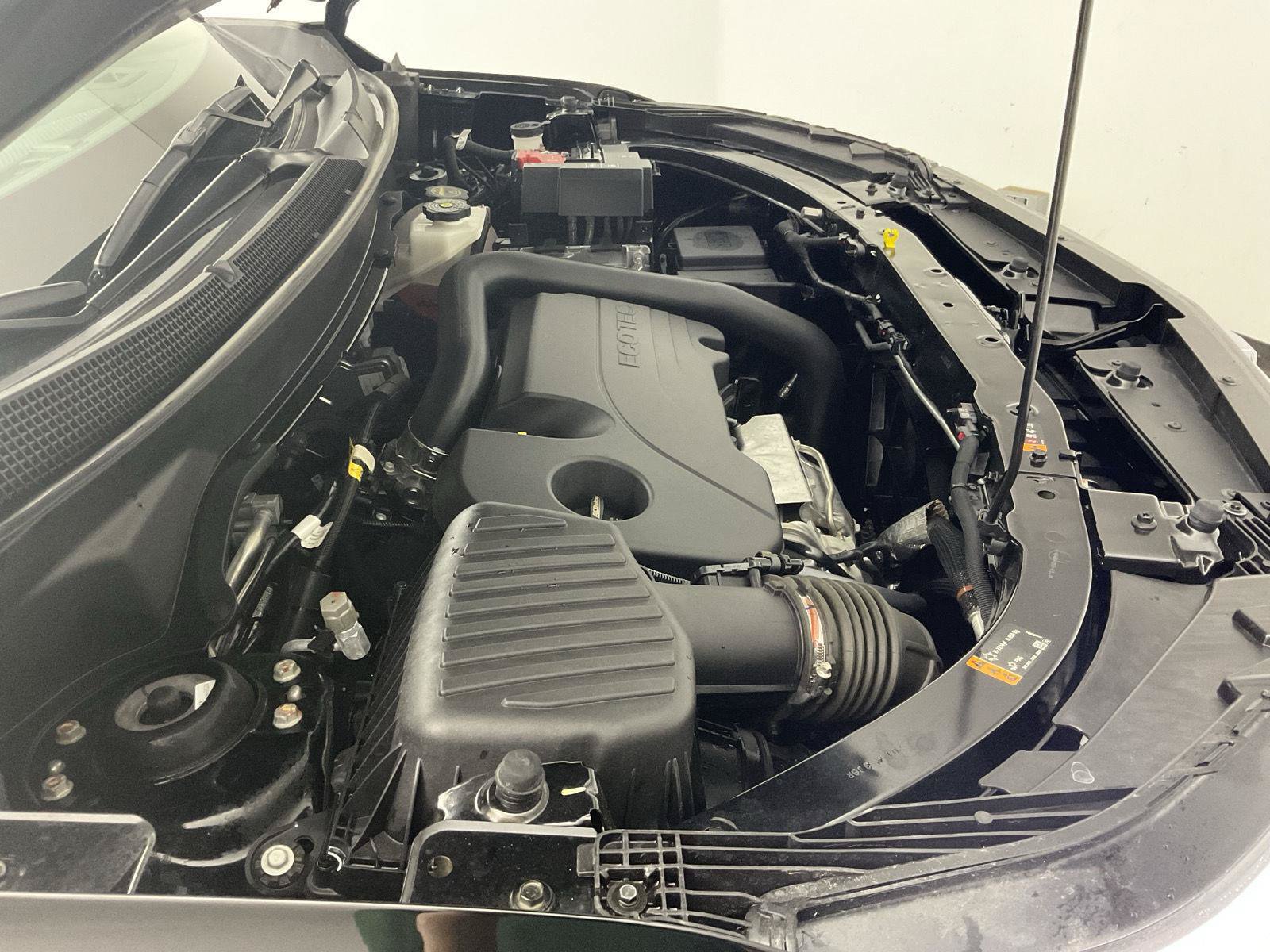 Certified 2025 Chevrolet Equinox LT AWD/4WD image 20