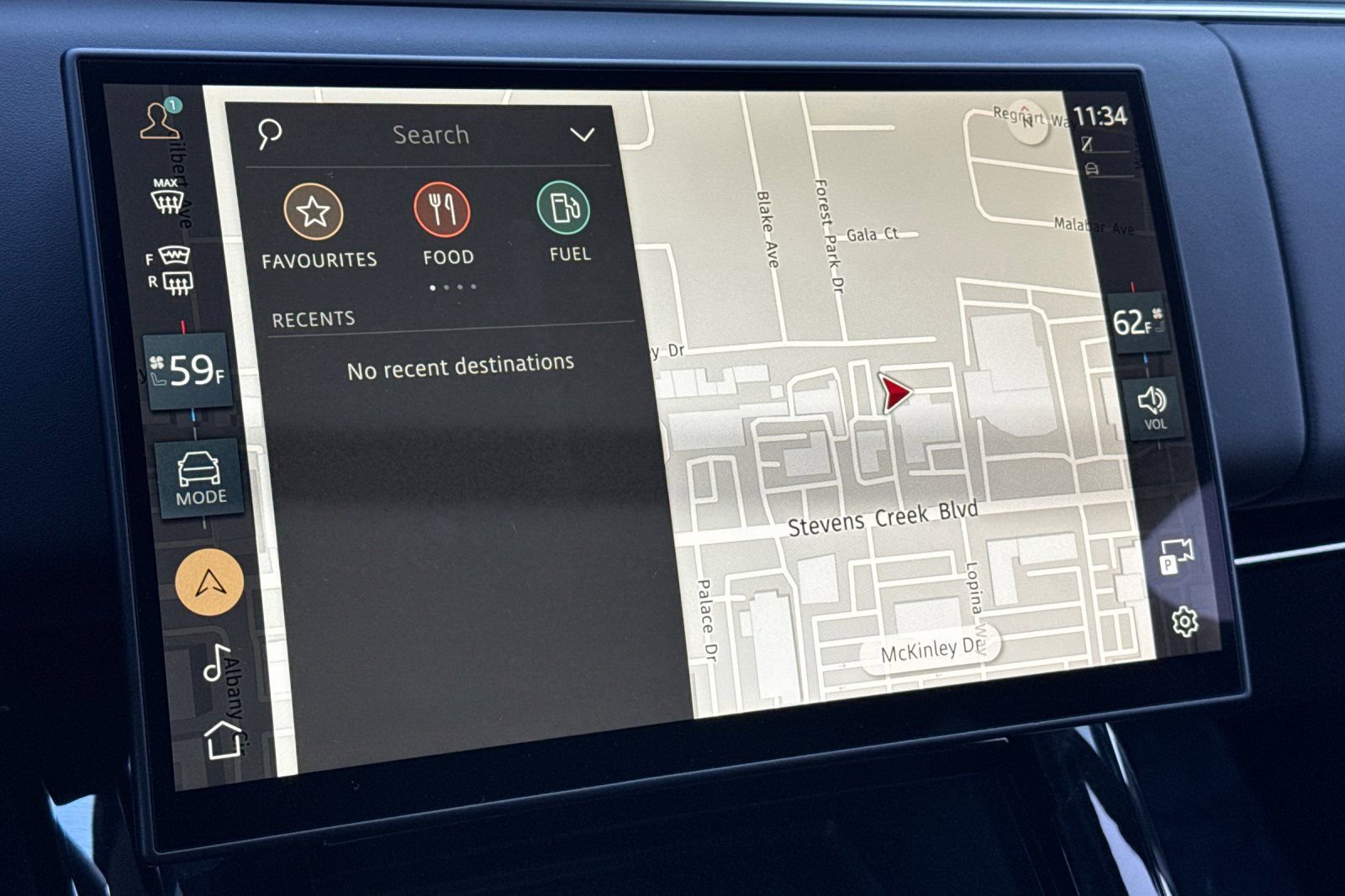 Used 2024 Land Rover Range Rover Sport Dynamic SE image 40