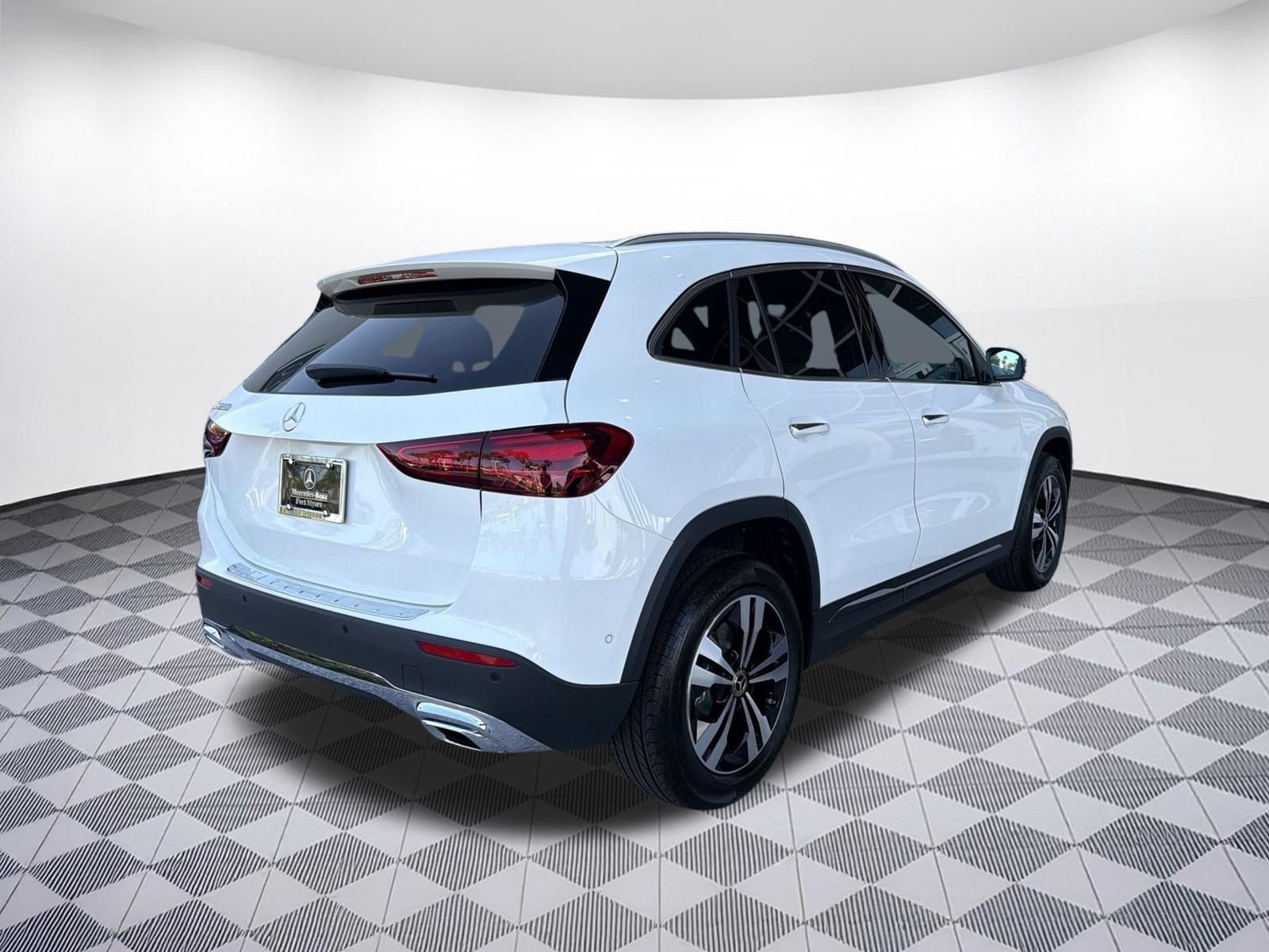Used 2026 Mercedes-Benz GLA 250 image 9