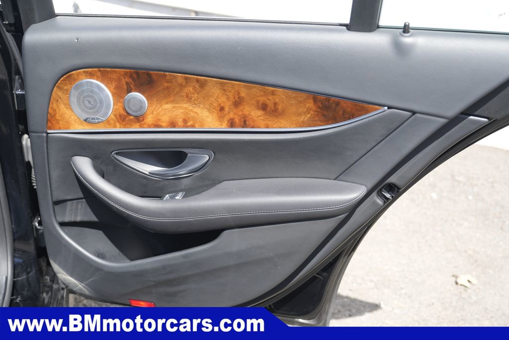 Used 2020 Mercedes-Benz E 350 4MATIC Sedan image 39
