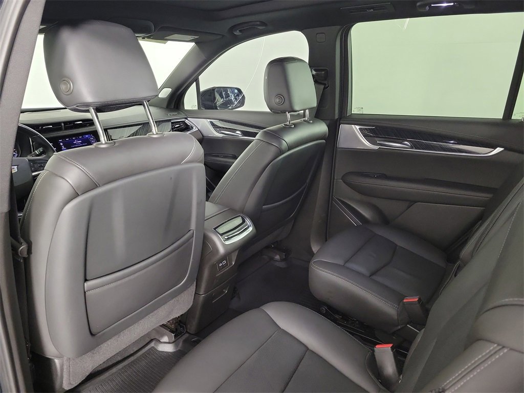 Certified 2023 Cadillac XT6 Premium Luxury w/ Technology Package image 13