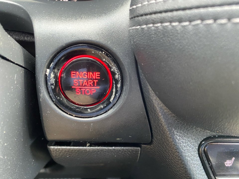 Certified 2024 Honda HR-V EX-L image 20