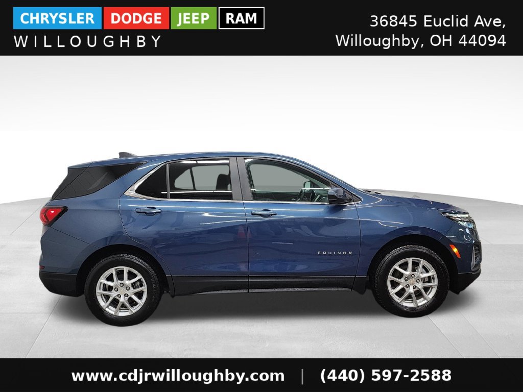 Used 2024 Chevrolet Equinox LT AWD/4WD image 4