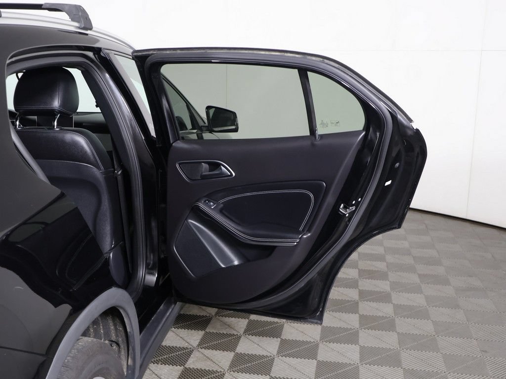 Used 2019 Mercedes-Benz GLA 250 4MATIC image 19