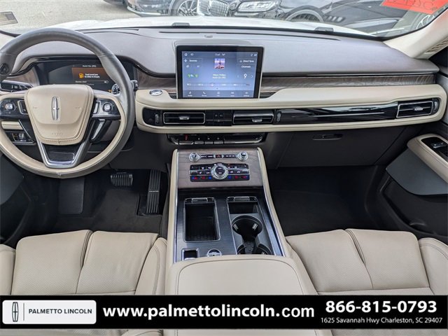 Used 2020 Lincoln Aviator Reserve w/ Equipment Group 201A image 18
