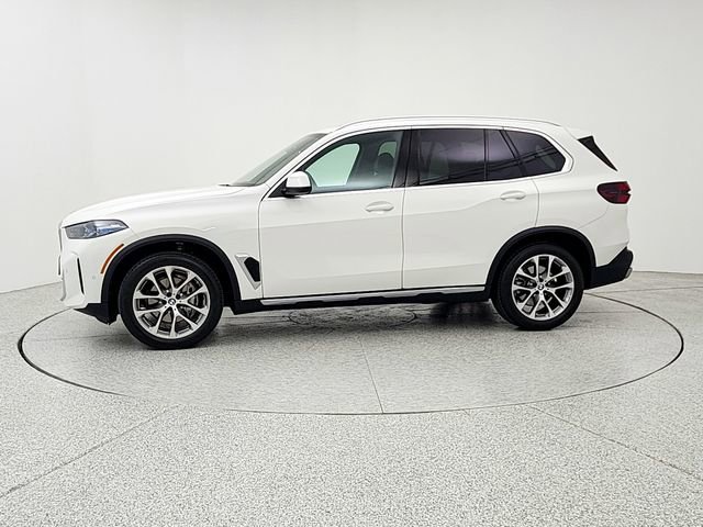 Used 2024 BMW X5 xDrive40i w/ Premium Package AWD/4WD image 8