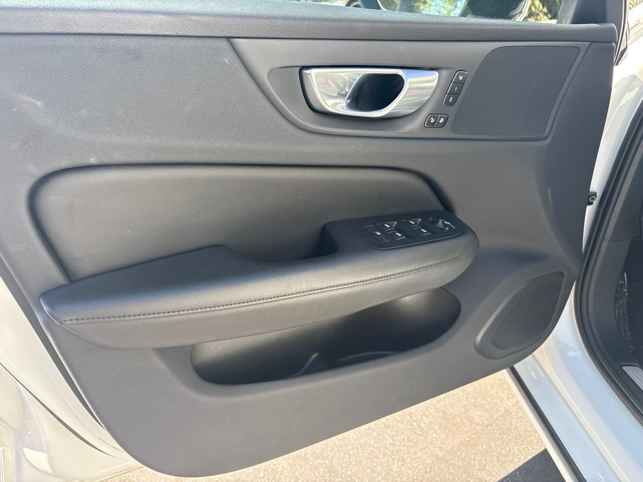 Used 2024 Volvo S60 B5 Core FWD image 7