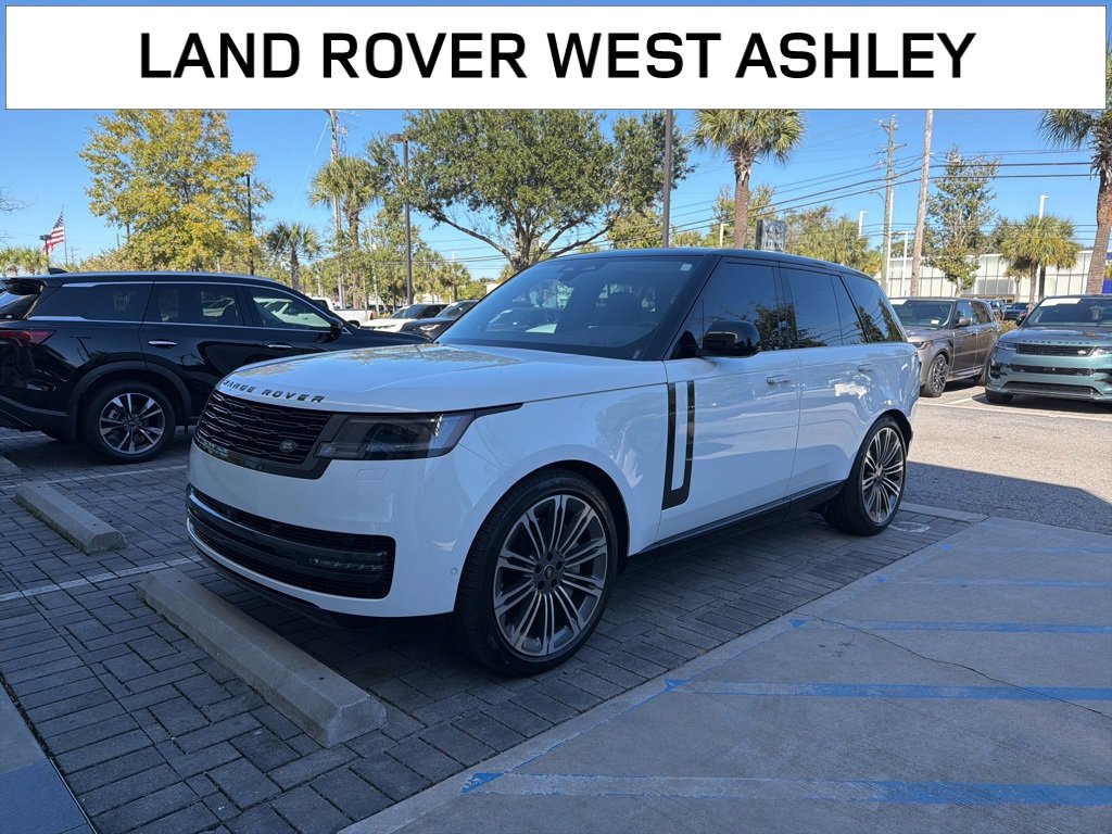 Used 2025 Land Rover Range Rover SE