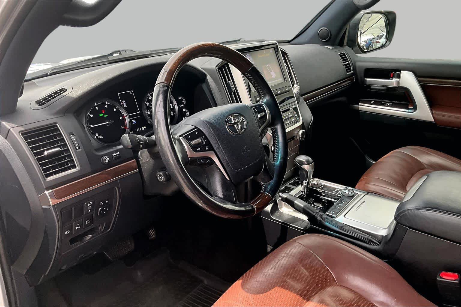 Used 2021 Toyota Land Cruiser AWD/4WD image 18