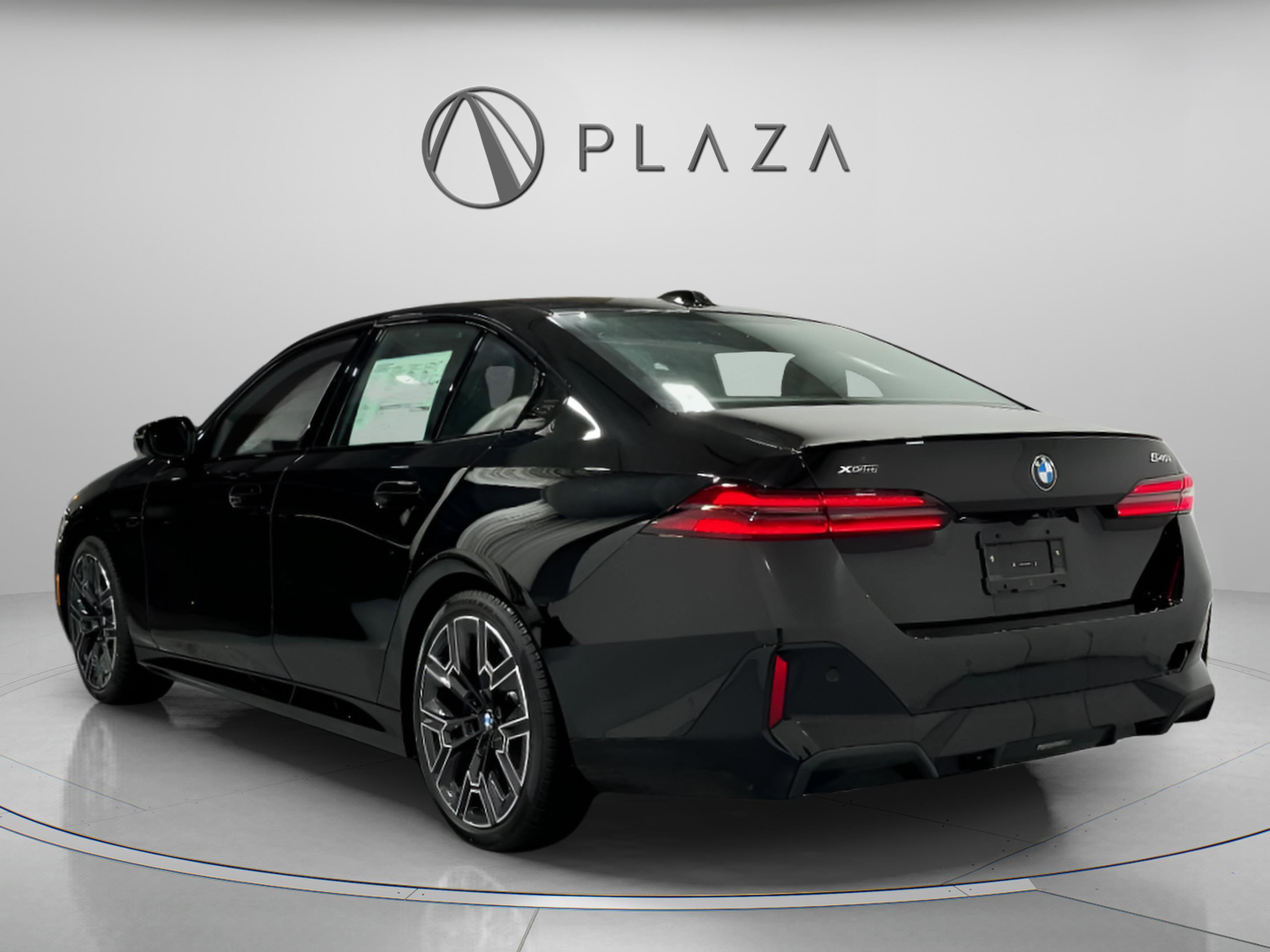 New 2026 BMW 540i xDrive w/ M Sport Package image 4