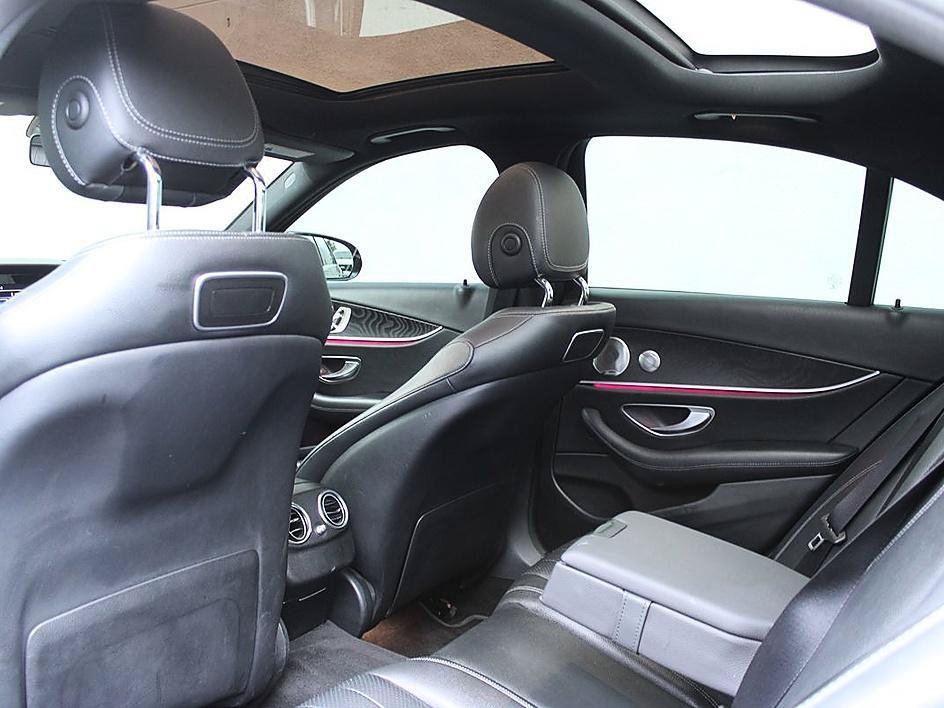 Used 2018 Mercedes-Benz E 300 image 20