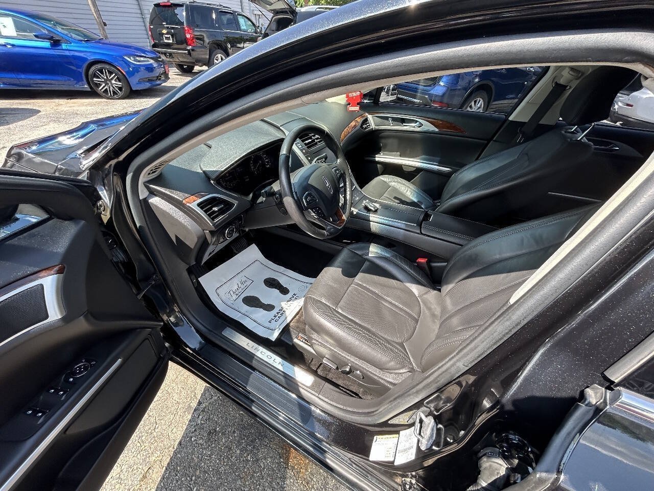 Used 2014 Lincoln MKZ AWD w/ Equipment Group 102A Reserve image 6