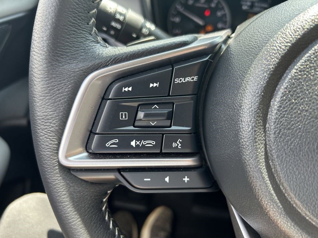 Used 2025 Subaru Outback Premium AWD/4WD image 17