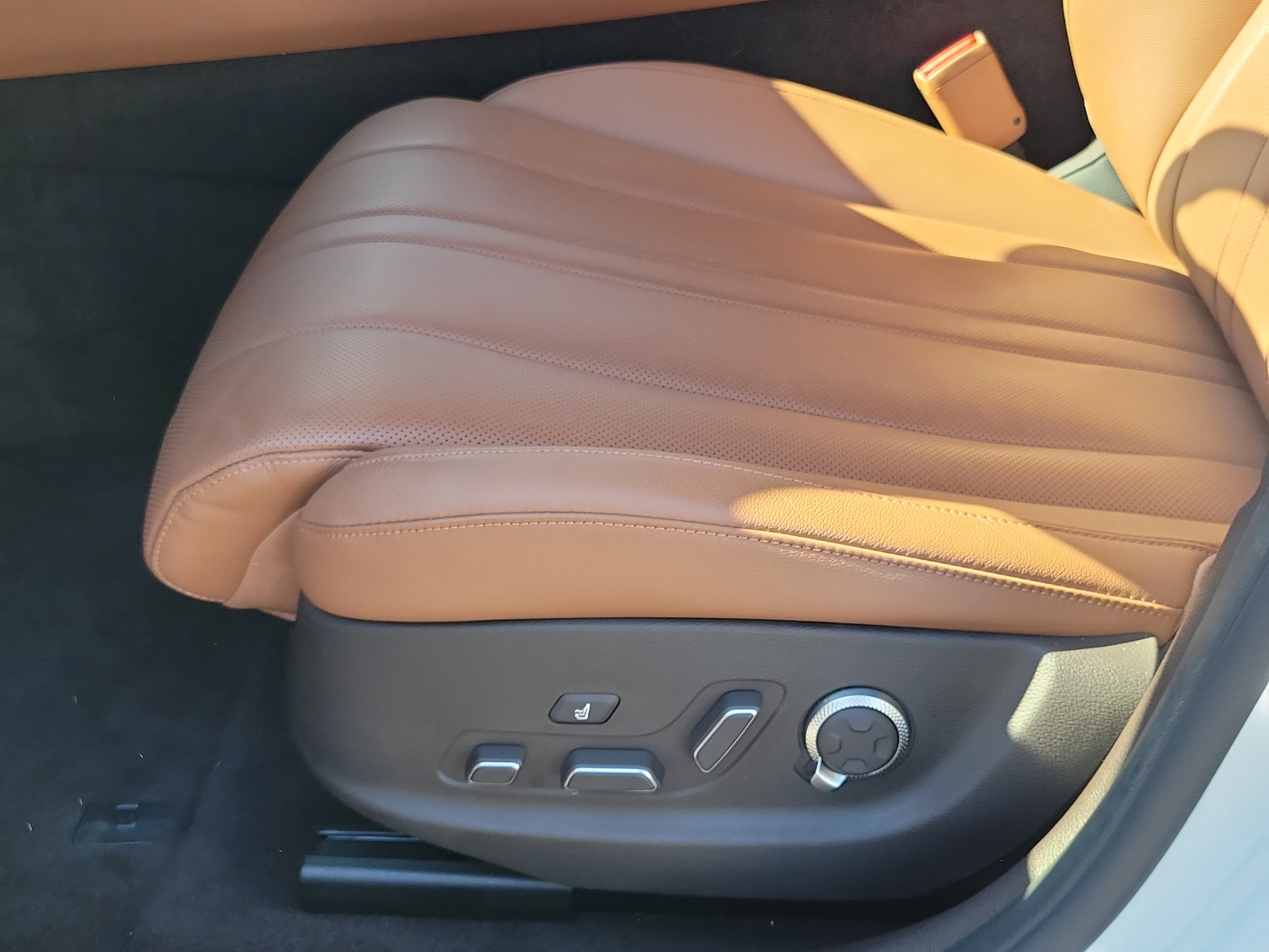 Used 2024 Genesis G80 Advanced image 16