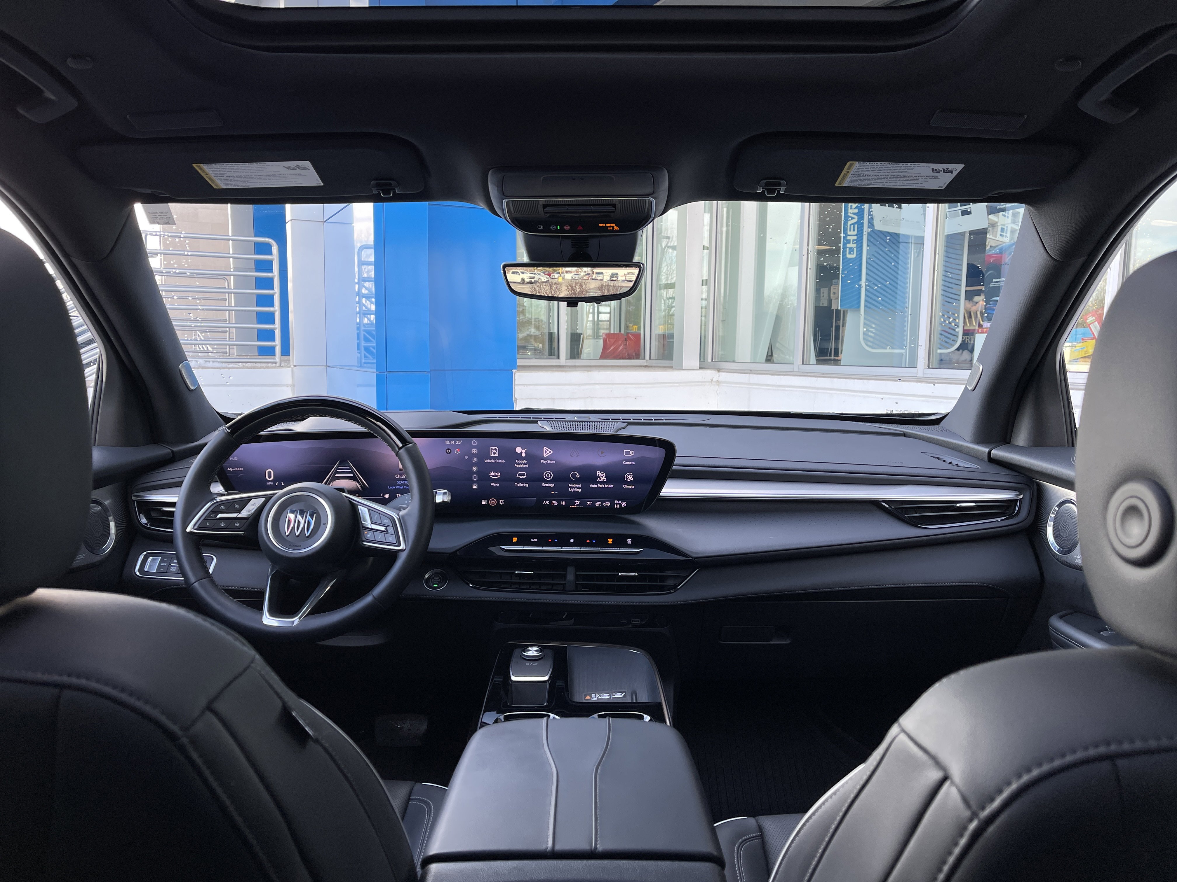 Used 2025 Buick Enclave Avenir w/ Super Cruise Package image 29