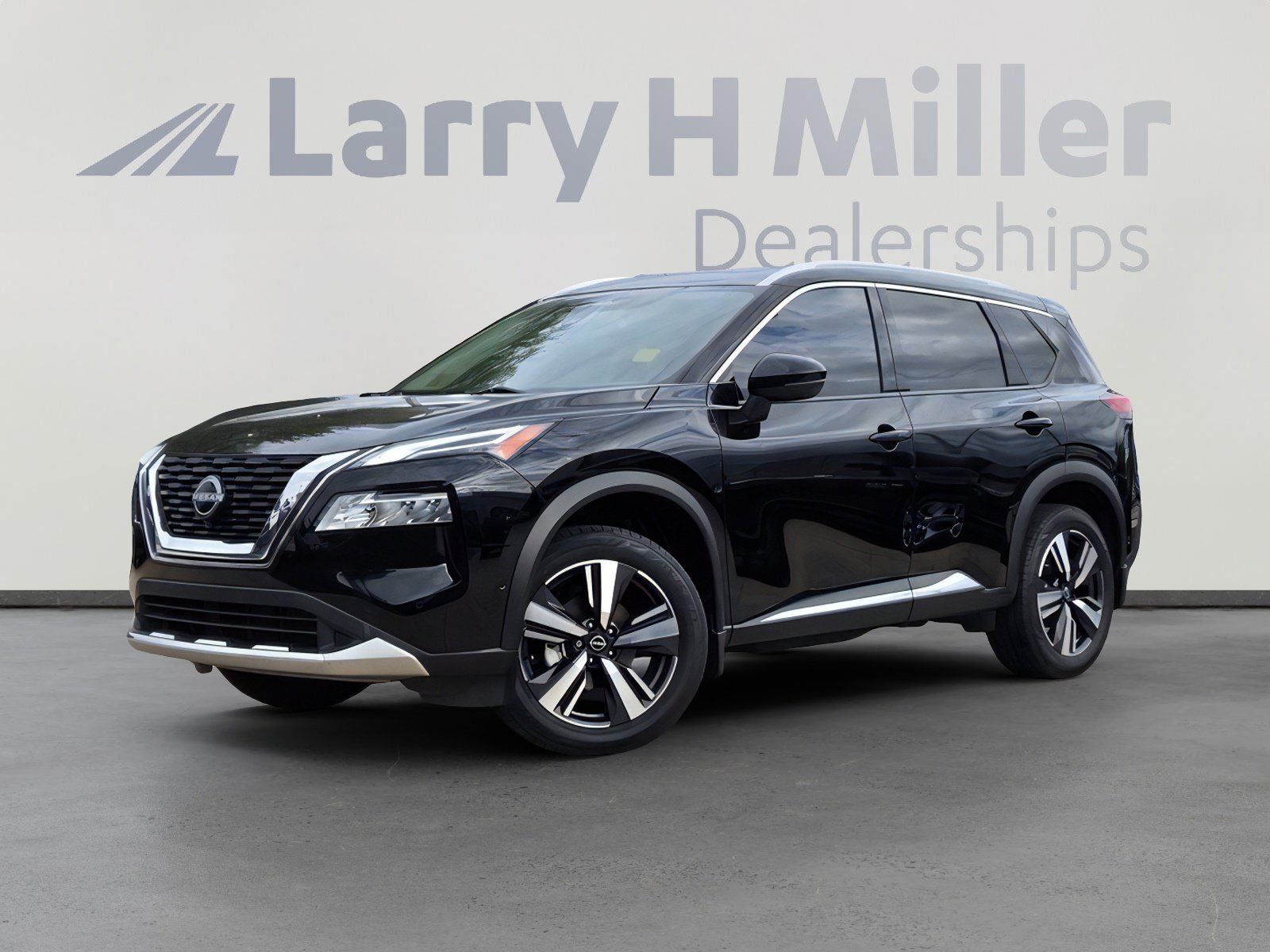 Used 2023 Nissan Rogue Platinum
