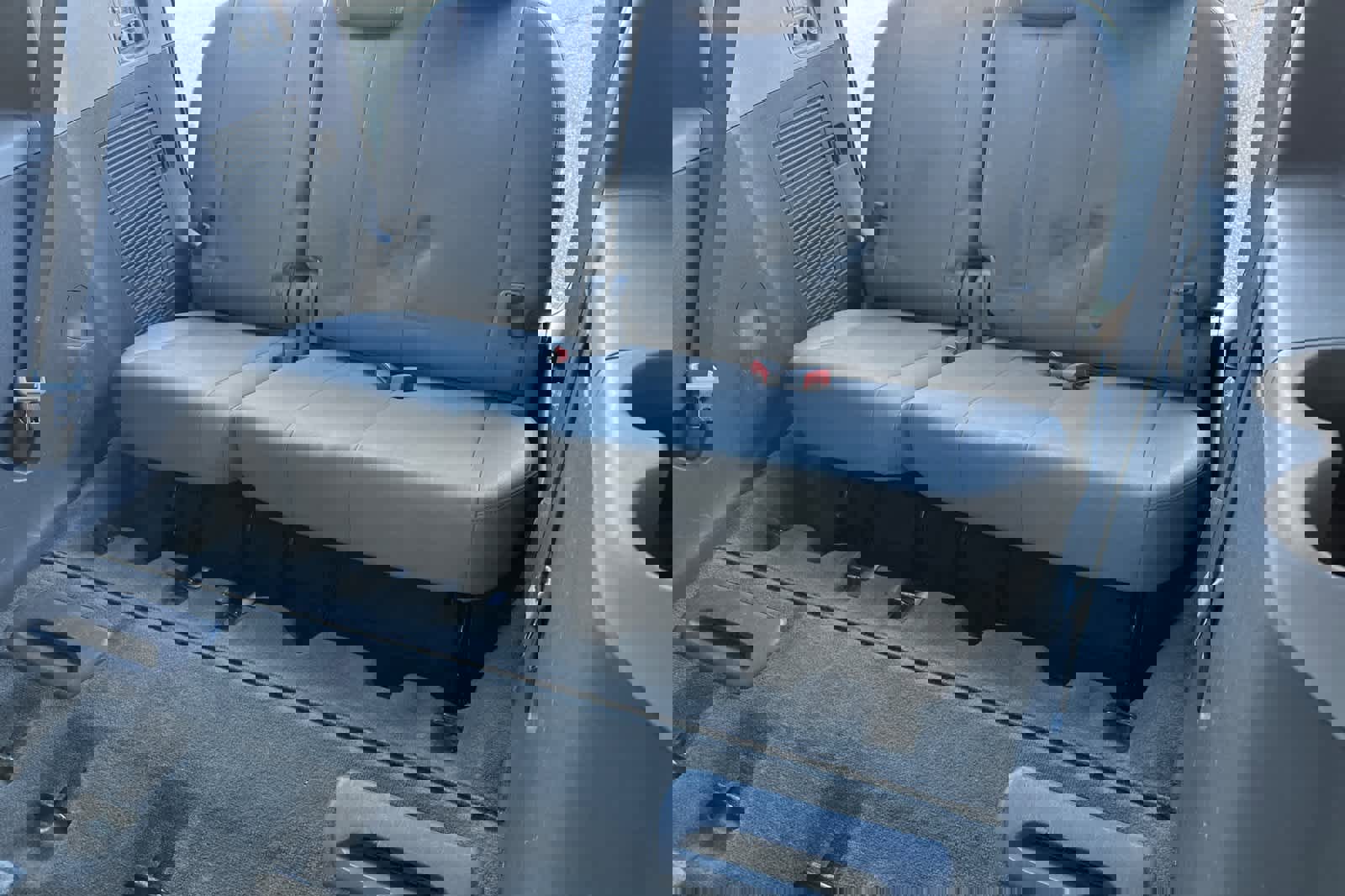 Used 2015 Toyota Sienna XLE Premium image 16