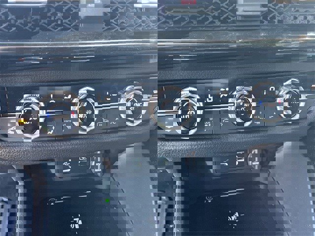 Certified 2025 Acura ADX AWD image 19