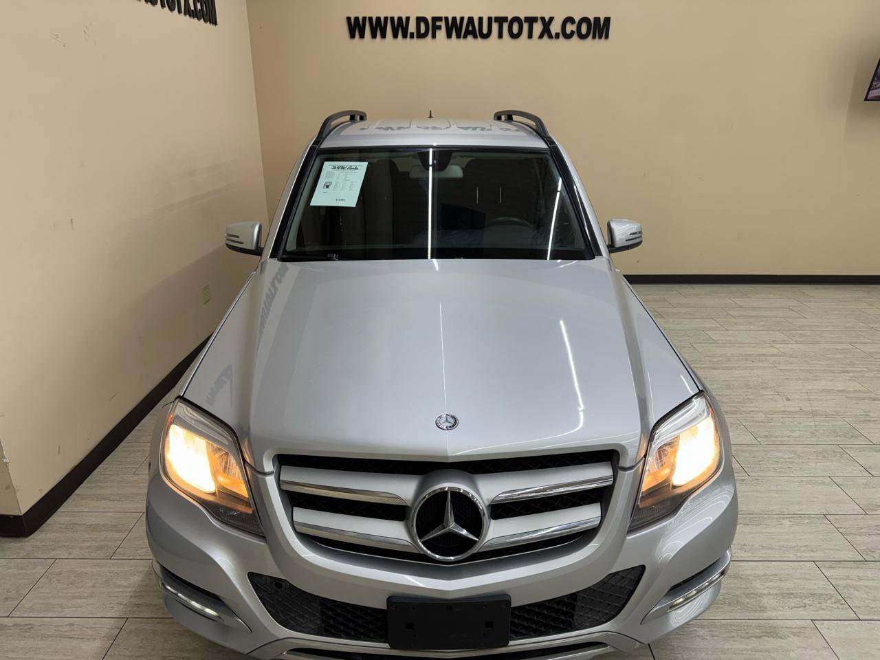 Used 2014 Mercedes-Benz GLK 350 2WD image 4
