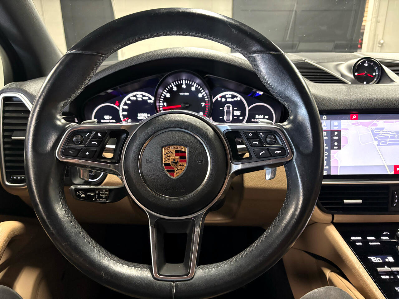 Used 2019 Porsche Cayenne image 18