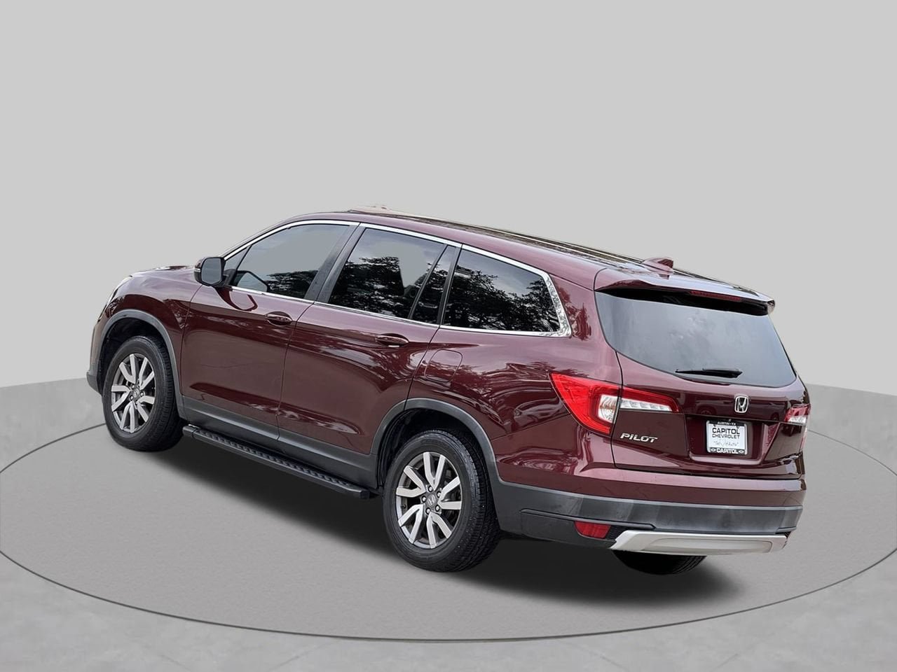 Used 2021 Honda Pilot EX image 3