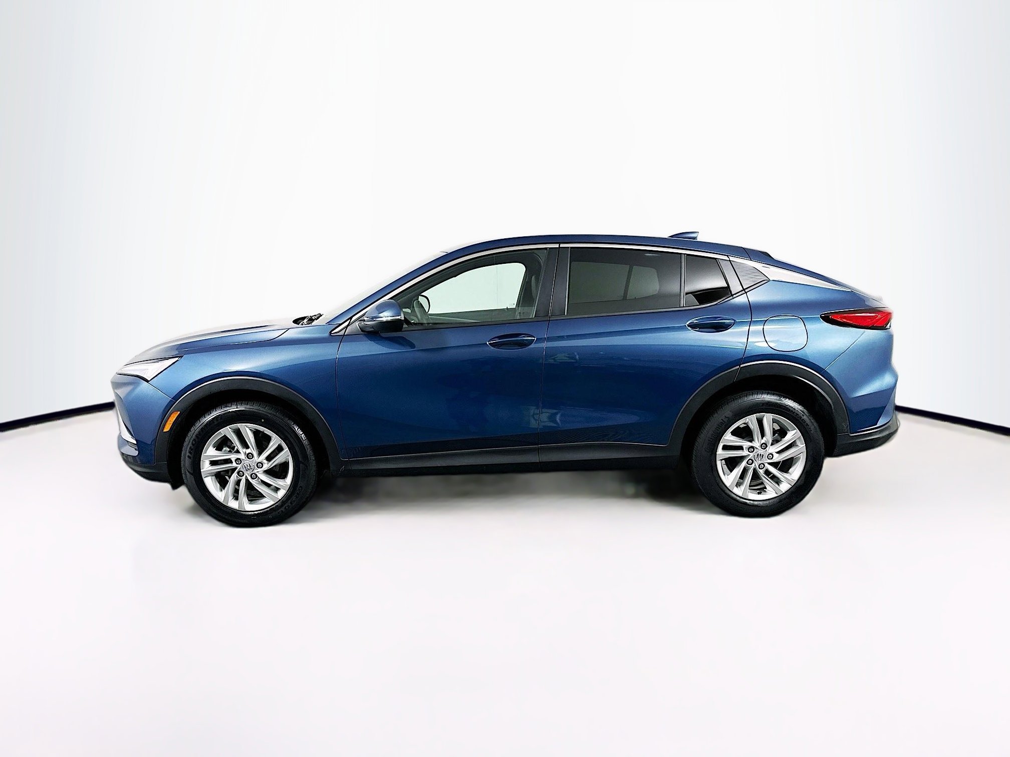 Used 2024 Buick Envista Preferred image 4