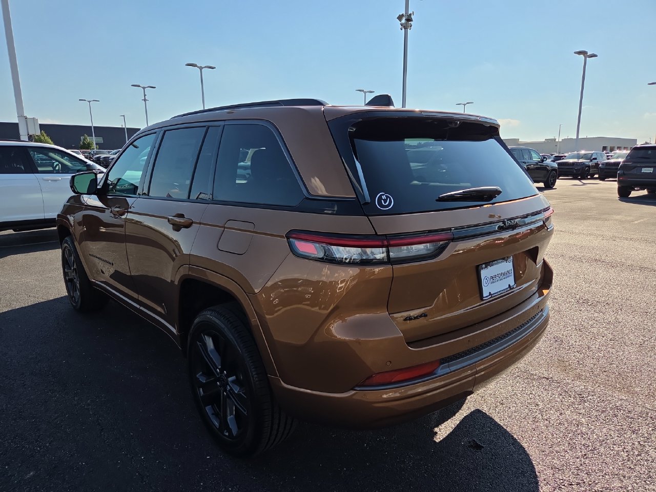 New 2027 Jeep Grand Cherokee Limited AWD/4WD image 29